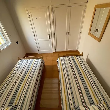 アパート Fuertevilla