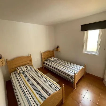 Fuertevilla アパート *